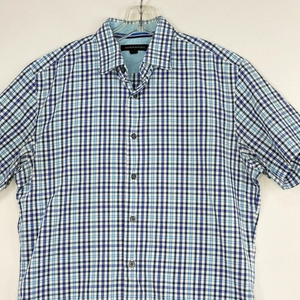 Banana Republic Blue Plaid Woven Short Sleeve Button-Up Shirt Men's Small